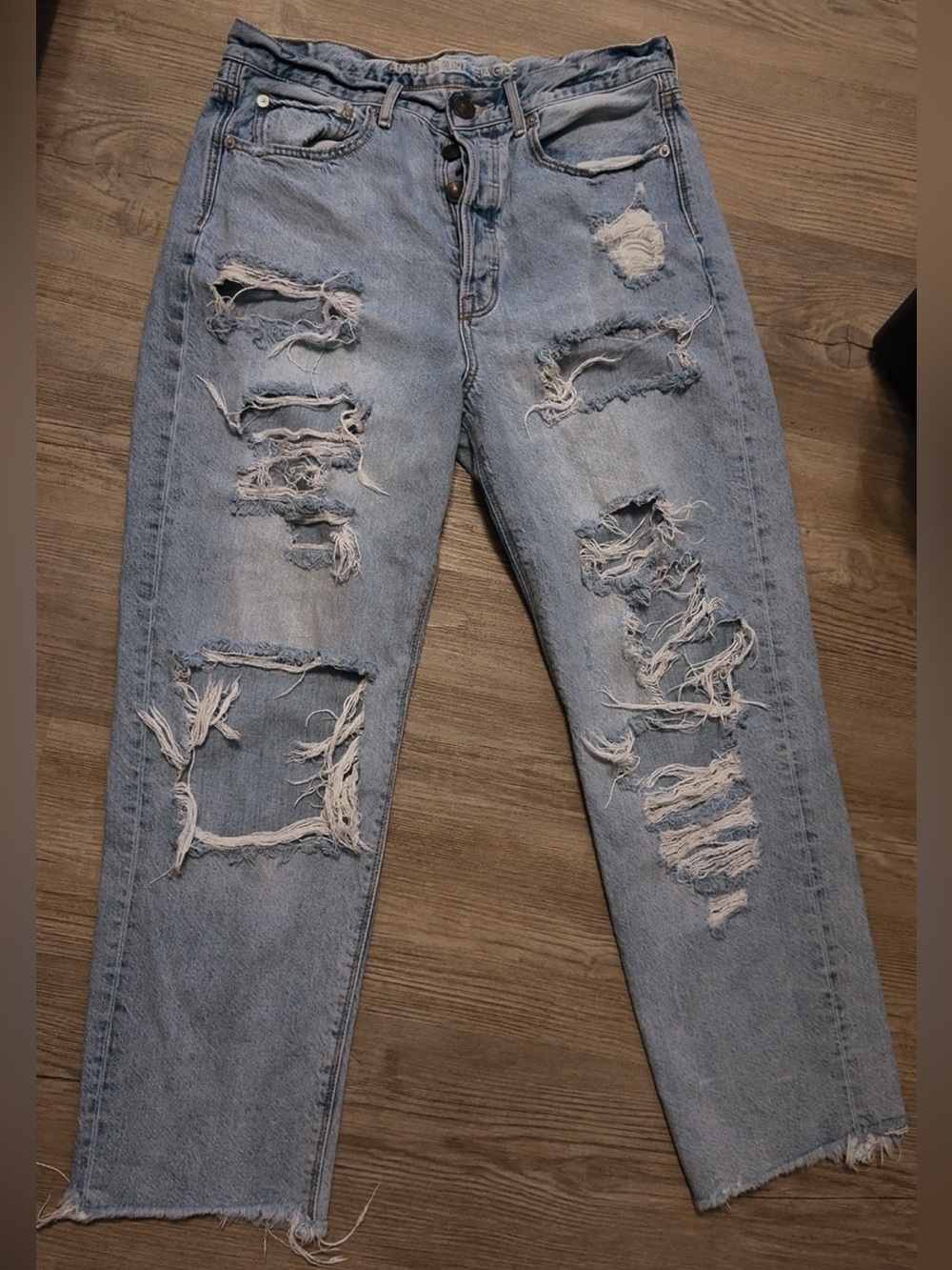 Light Blue Distressed American Eagle Jeans